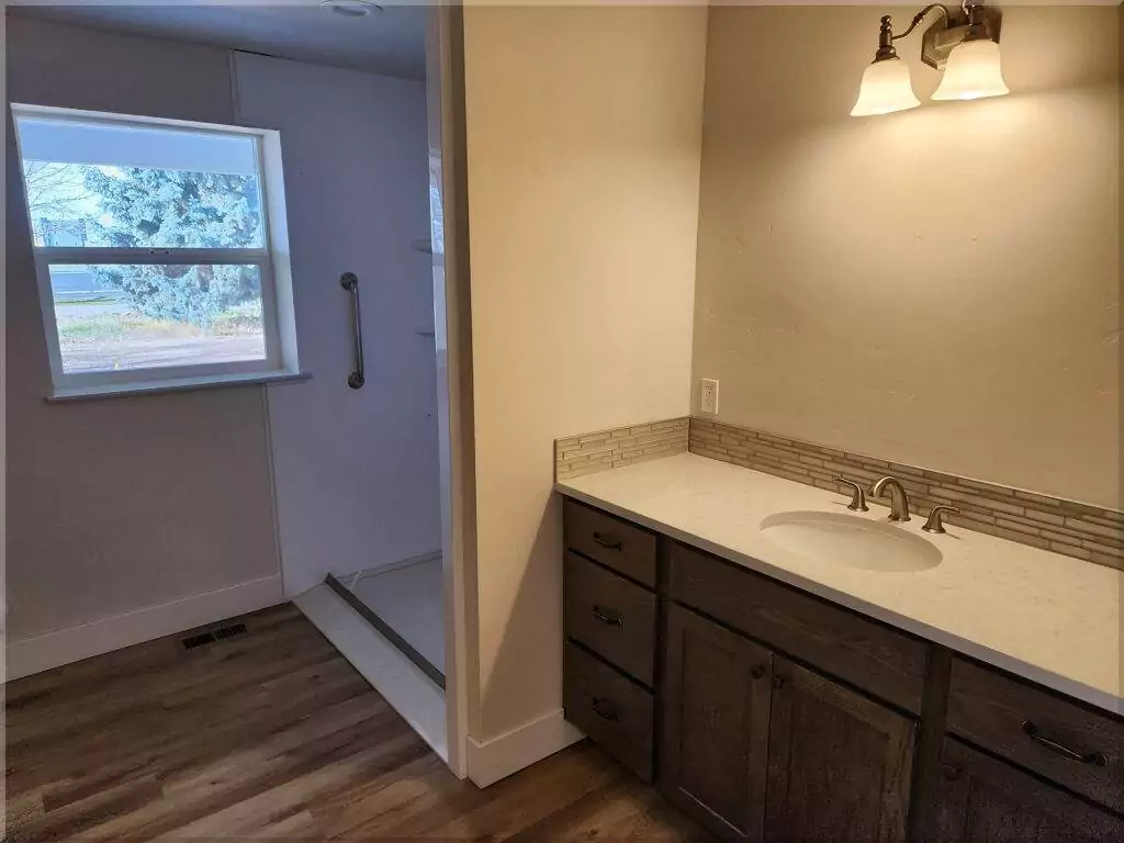 Coats Construction Concepts- New House Bathroom